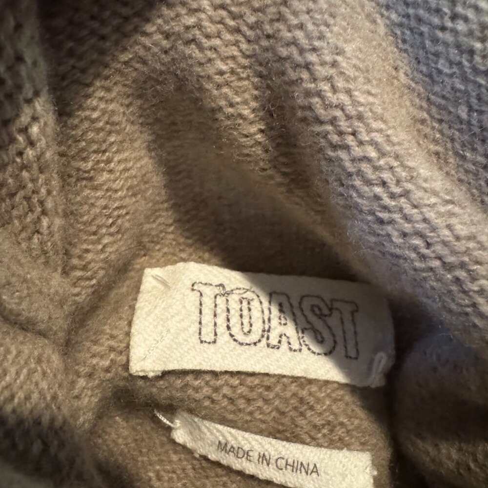Toast Roll Neck Wool-Cashmere Sweater in Oatmeal - Picture 6 of 6